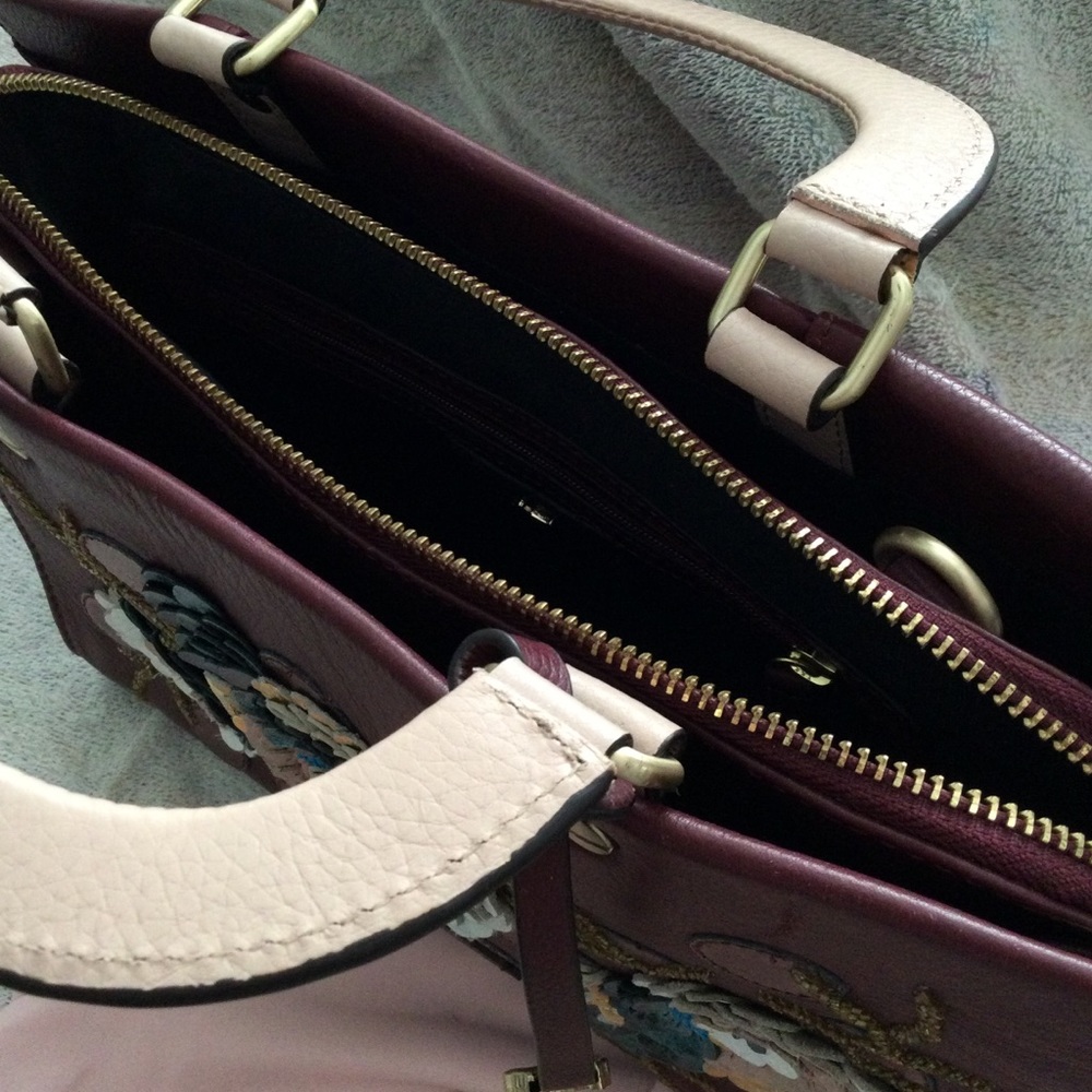 An elegant bag, - Picture 3 of 7